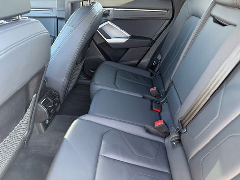 Used 2025 Audi Q3 2.0T Premium image 27