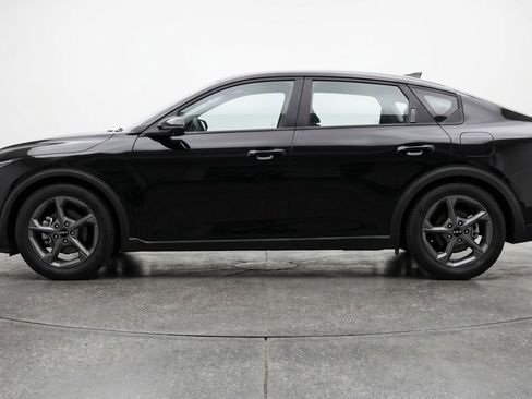 Used 2025 Kia K4 FWD image 5