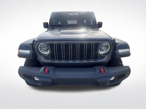 Used 2025 Jeep Wrangler Unlimited Rubicon image 11
