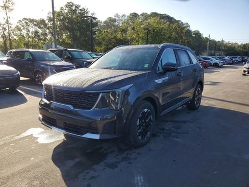 New 2026 Kia Sorento S image 4