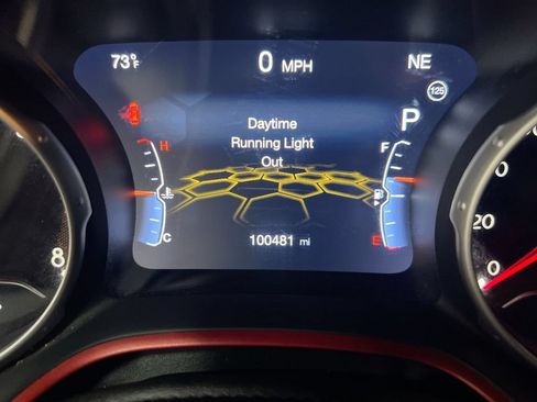 Used 2019 Jeep Compass Trailhawk AWD/4WD image 13