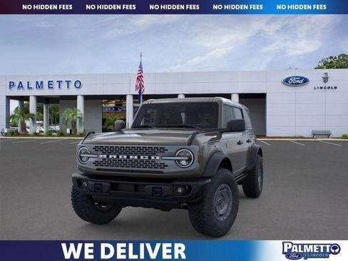 New 2025 Ford Bronco Badlands w/ Sasquatch Package AWD/4WD image 2