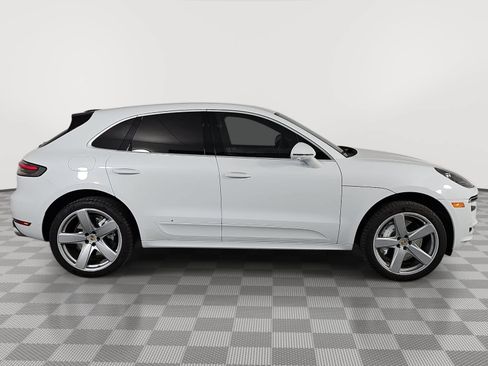 Used 2021 Porsche Macan Turbo AWD/4WD image 9