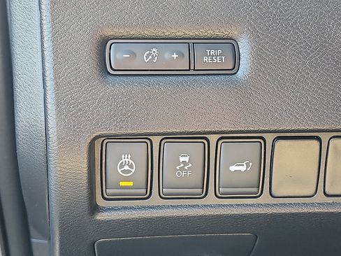 Used 2017 Nissan Murano Platinum w/ Platinum Technology Package image 25