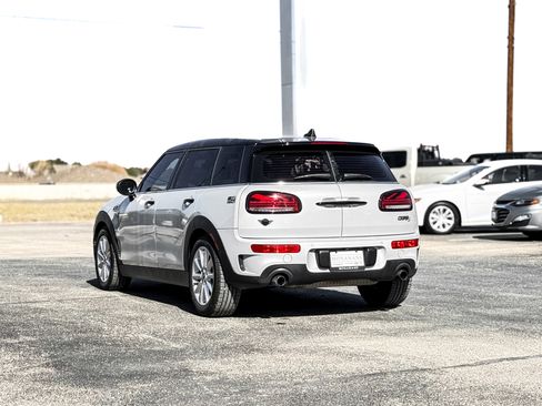 Used 2022 MINI Cooper Clubman S w/ Premium Package image 7