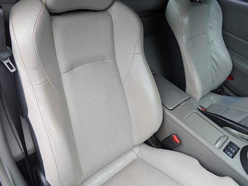 Used 2007 Nissan 350Z Touring RWD image 13
