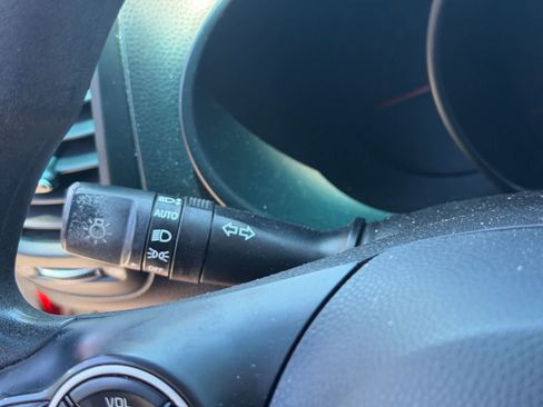 Used 2019 Kia Soul FWD image 15