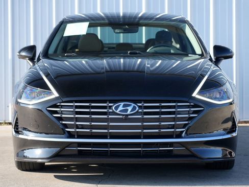 Used 2022 Hyundai Sonata Limited w/ Cargo Package image 6