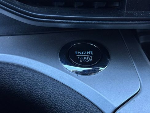 Certified 2022 Ford Explorer XLT image 22