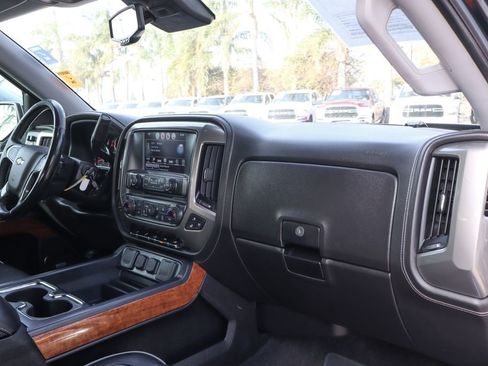 Used 2018 Chevrolet Silverado 1500 High Country RWD image 42