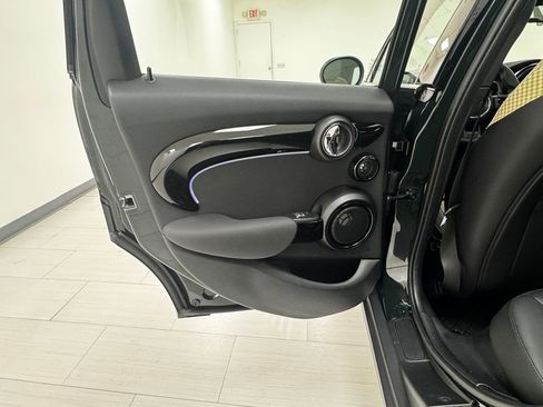 Used 2023 MINI Cooper S w/ MINI Resolute Edition image 10