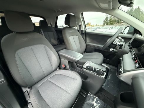 Certified 2025 Hyundai Ioniq 5 SE image 16
