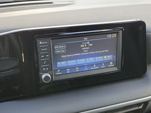 Certified 2025 Nissan Kicks S FWD image 27