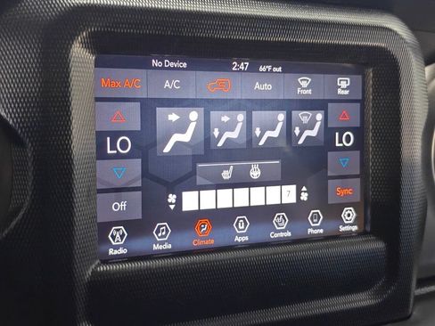 Used 2021 Jeep Wrangler Unlimited Sport AWD/4WD image 36