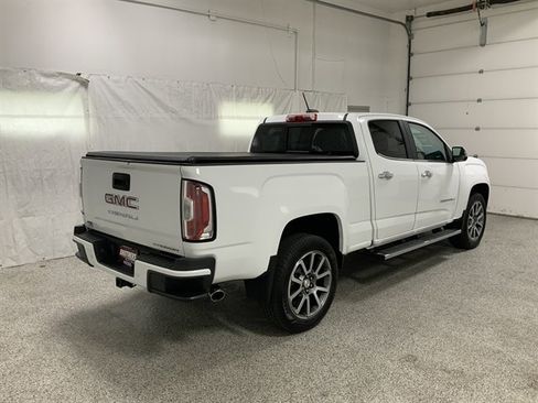 Used 2021 GMC Canyon Denali image 6