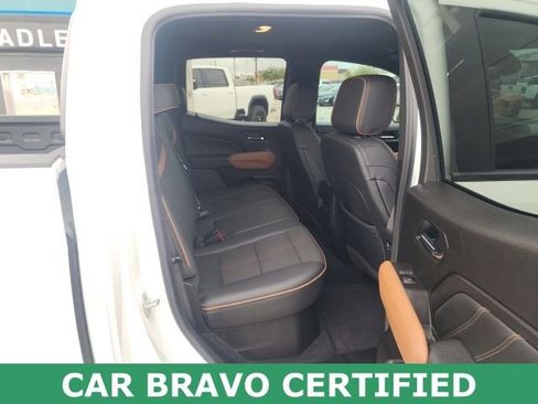 Certified 2025 GMC Canyon AT4 image 27