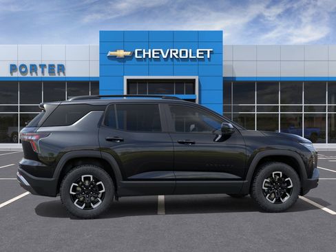 New 2025 Chevrolet Equinox ACTIV w/ Safety and Technology Package image 29