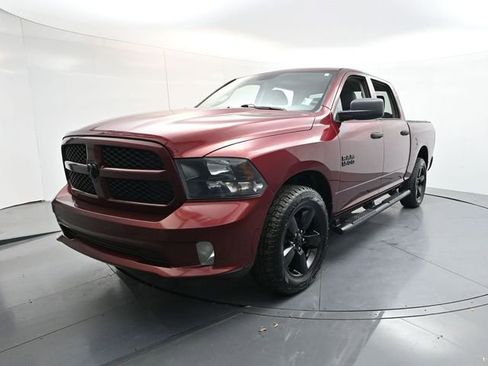 Used 2018 RAM 1500 Express w/ Express Value Package image 3