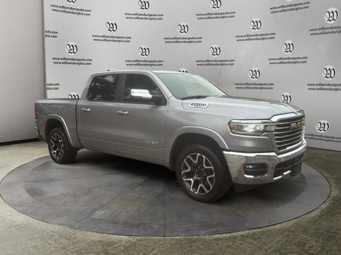 Used 2025 RAM 1500 Laramie image 7