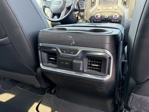 Used 2020 GMC Sierra 2500 Denali w/ Denali Ultimate Package AWD/4WD image 24