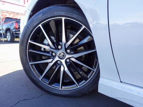 Certified 2023 Toyota Camry SE image 13