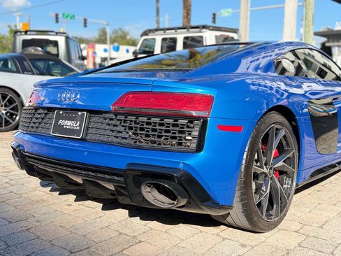 Used 2023 Audi R8 V10 performance RWD image 10