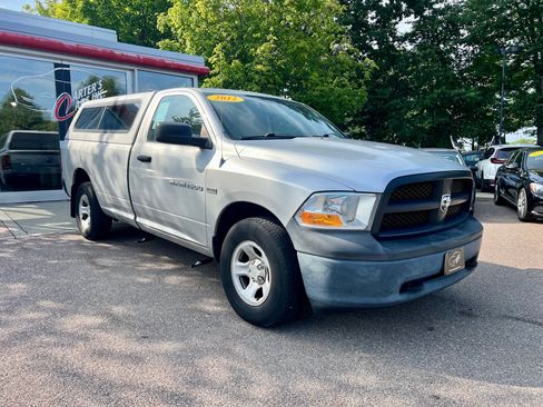 Used 2012 RAM 1500 Tradesman w/ ST Popular Equipment Group AWD/4WD image 2