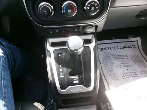Used 2016 Jeep Compass High Altitude AWD/4WD image 9