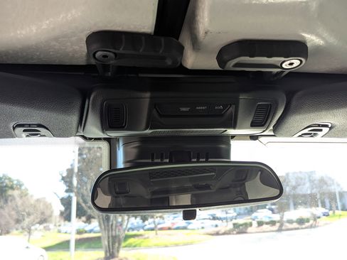 Used 2024 Jeep Wrangler Sport S image 26