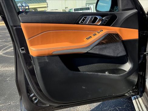 Used 2023 BMW X5 xDrive40i w/ Parking Assistance Package image 19