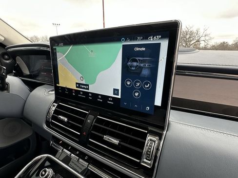 Used 2024 Lincoln Navigator L Black Label image 12