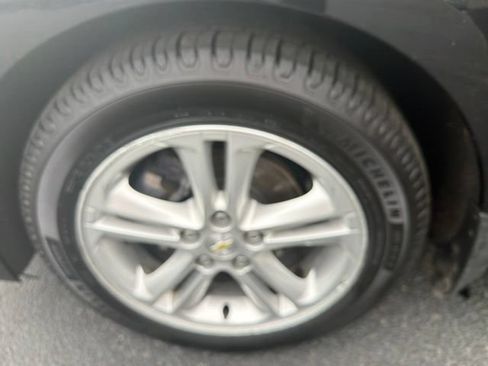 Used 2018 Chevrolet Cruze LT w/ Convenience Package FWD image 27