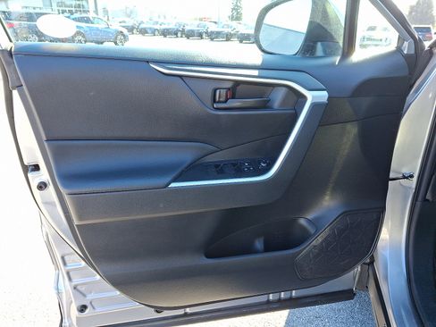 Certified 2023 Toyota RAV4 LE image 14