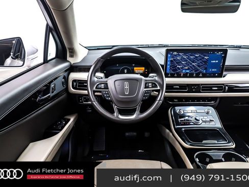 Used 2023 Lincoln Nautilus Reserve w/ Equipment Group 201A image 6