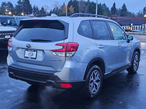 Used 2021 Subaru Forester Premium w/ Popular Package #1 image 7