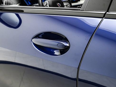 Used 2024 BMW ALPINA XB7 AWD/4WD image 41