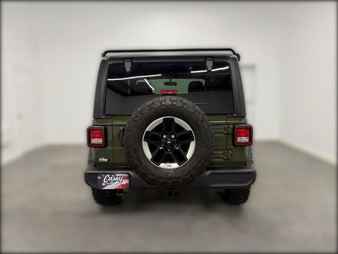 Used 2023 Jeep Wrangler Sport S image 8