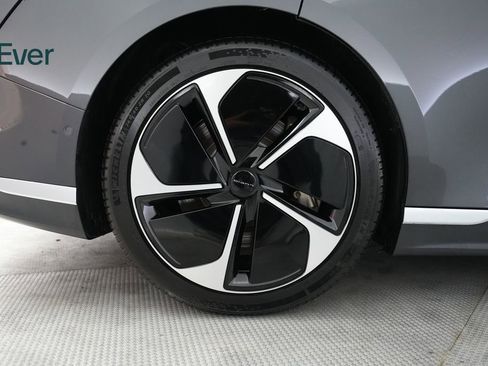 Used 2023 Lucid Air Grand Touring AWD/4WD image 22