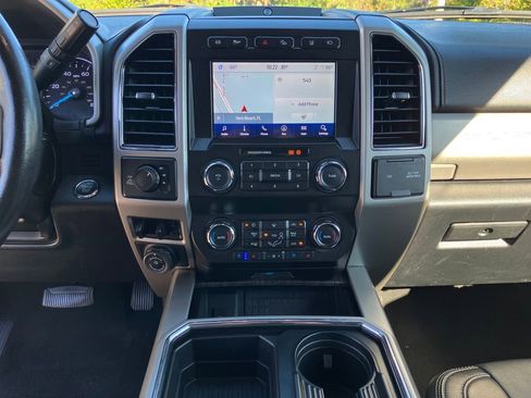 Used 2021 Ford F250 Lariat w/ Tremor Off-Road Package image 29