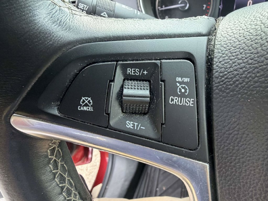 Used 2021 Buick Encore Preferred w/ Safety Package AWD/4WD image 23