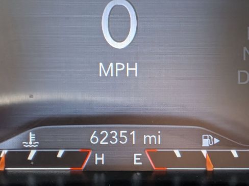 Used 2021 Jeep Cherokee Trailhawk image 15