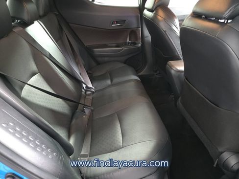 Used 2019 Toyota C-HR Limited FWD image 16