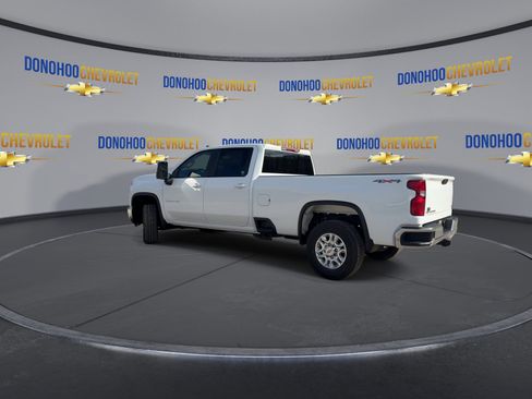New 2026 Chevrolet Silverado 3500 LT image 9