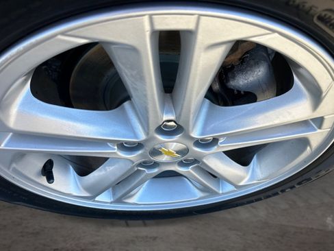 Used 2017 Chevrolet Cruze LT w/ Convenience Package FWD image 19