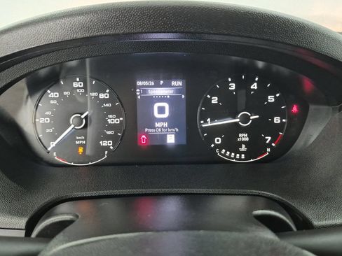 Used 2025 RAM ProMaster 2500 w/ Convenience Group FWD image 12