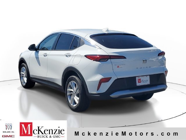 New 2026 Buick Envista Sport Touring w/ Convenience I Package FWD image 3