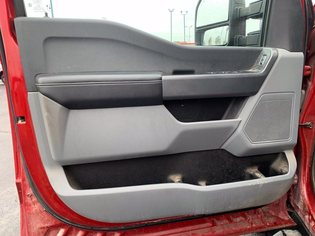 Used 2024 Ford F350 XLT AWD/4WD image 36