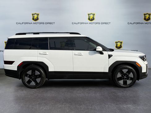 Used 2025 Hyundai Santa Fe SEL image 6