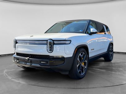 Used 2026 Rivian R1S Premium Tri