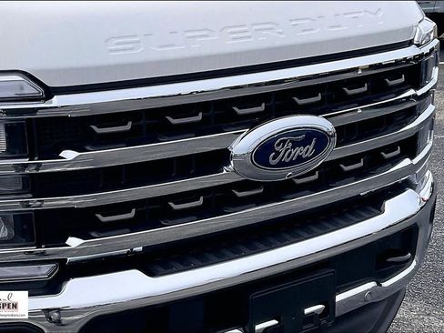 New 2026 Ford F250 King Ranch w/ Chrome Package AWD/4WD image 16